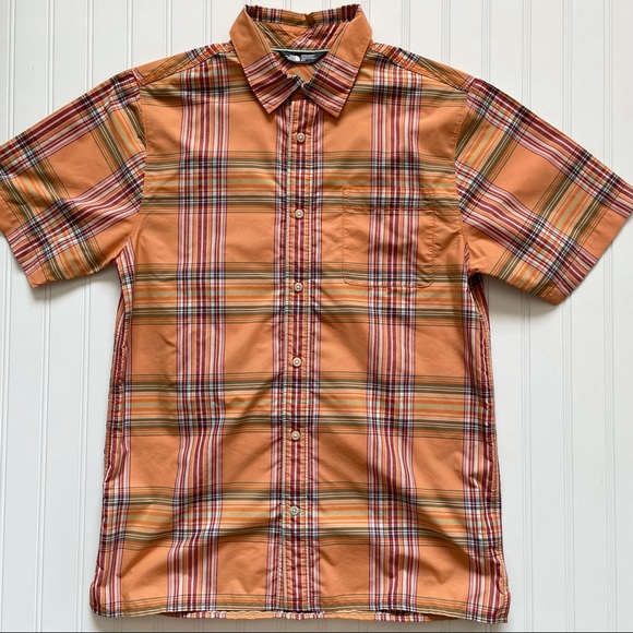 THE NORTH FACE Short Sleeve Button Down Shirt! S - Picture 5 of 7